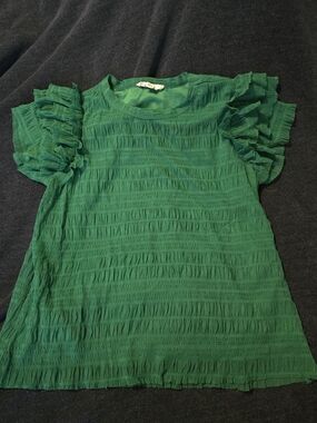 Zoey & Leelo Emerald Green Textured Ruffle Sleeve Blouse Size M